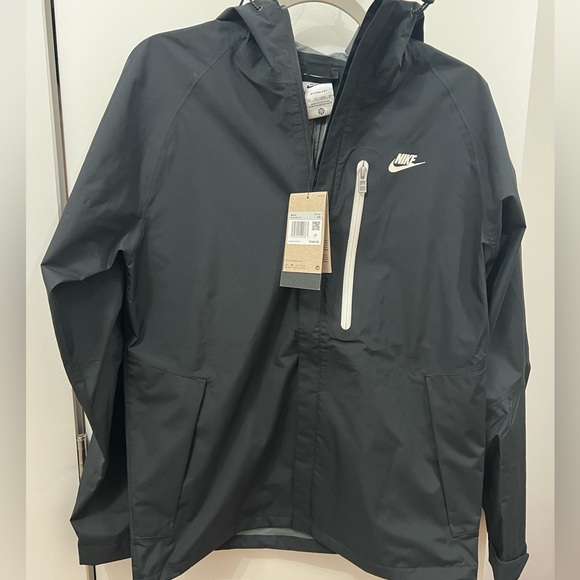 WINDBREAKER NIKE SPORTSWEAR STORM-FIT LEGACY SHELL JACKET - Picture 5 of 8